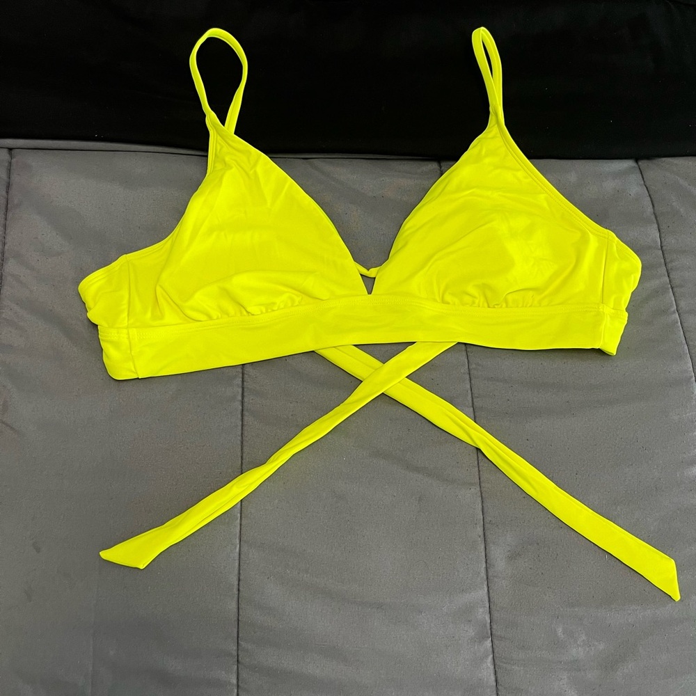 Bikini top